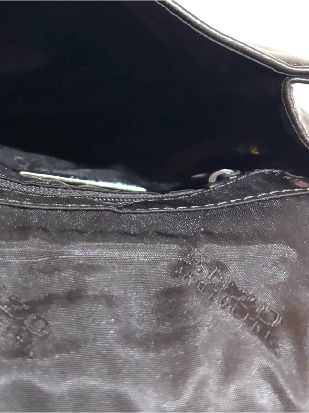 Enzo Angiolini vintage unisex Black Leather Crossbody with Front Lock - Picture 7 of 8
